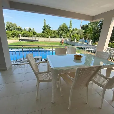 Doganin Kalbinde Havuzlu Hotel Koycegiz (Mugla)